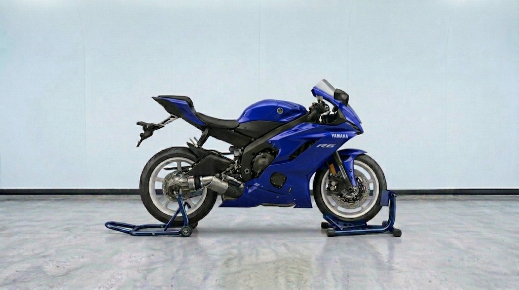 Yamaha R6 2024
